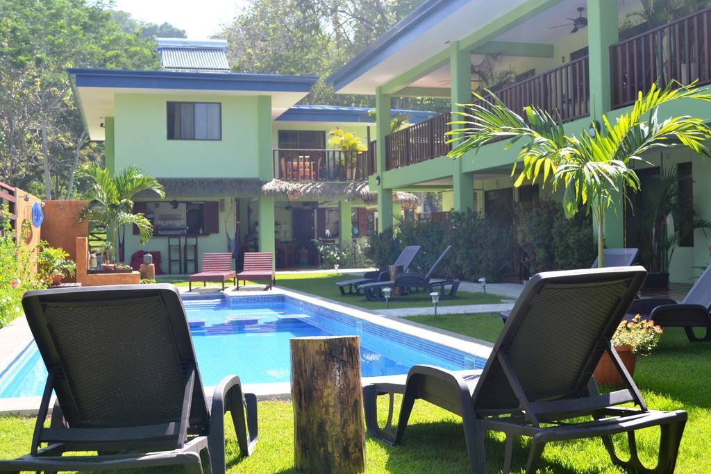 Mavi Surf Hotel Dominical Esterno foto