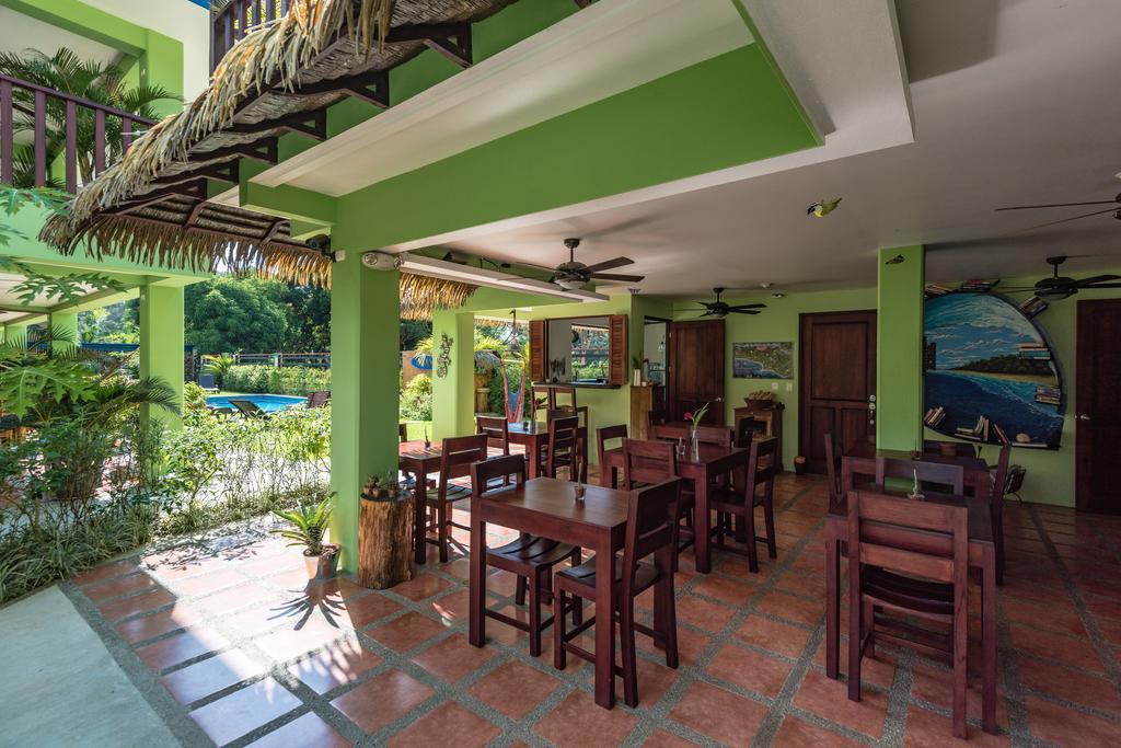 Mavi Surf Hotel Dominical Esterno foto